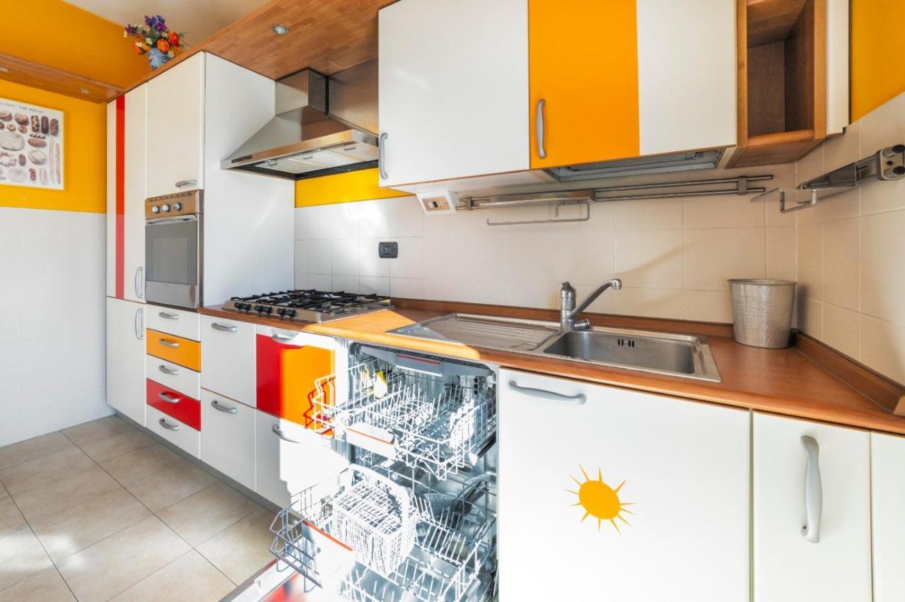 Milano Rogoredo Apartment With Garage Exterior foto