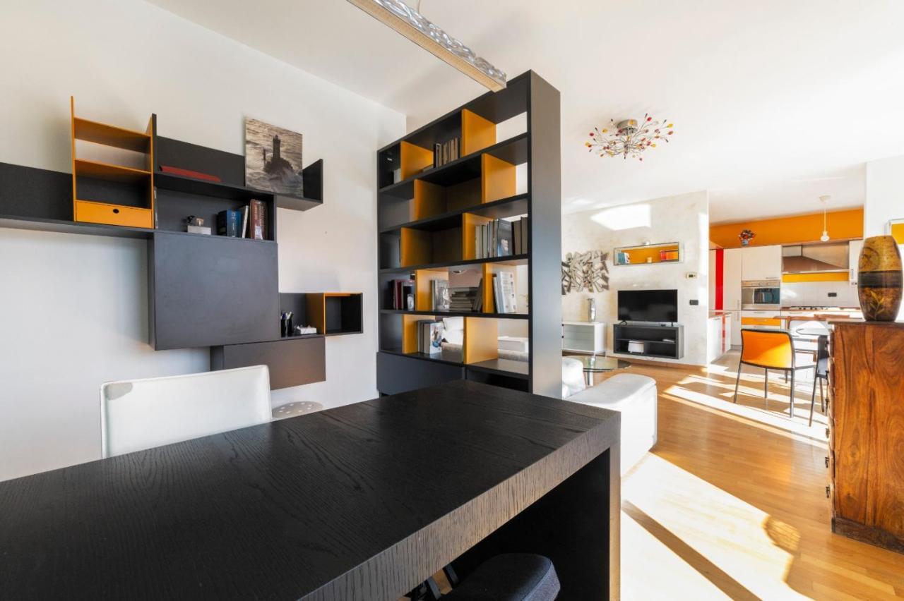 Milano Rogoredo Apartment With Garage Exterior foto